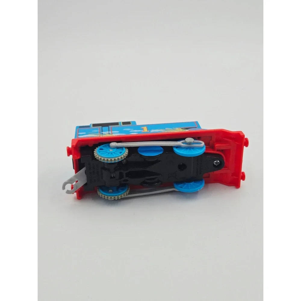 Mattel Thomas and Friends 2013 Gullane Motorized Blue Engine 1 w/Cargo Car WORKS